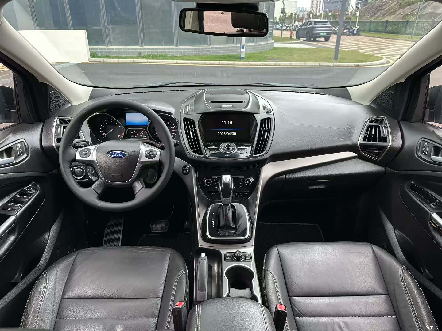 Ford Kuga, 2015 6