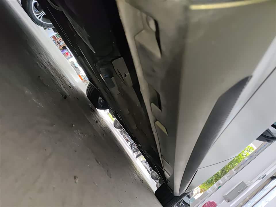 Trumpchi Shadow Leopard