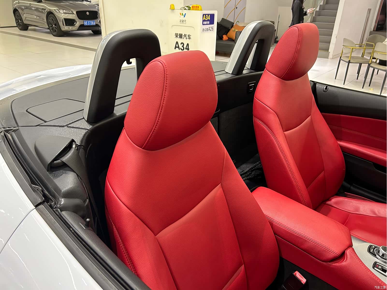 BMW Z4, 2013 8