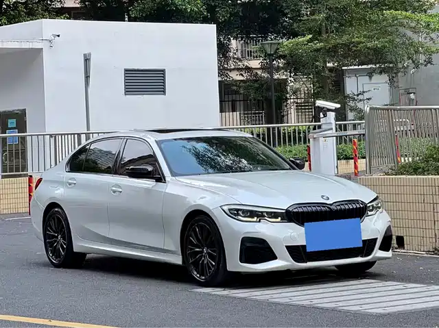 BMW 3 Series 2021 — купить из Китая под заказ