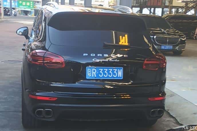Porsche Cayenne, 2015 все фото