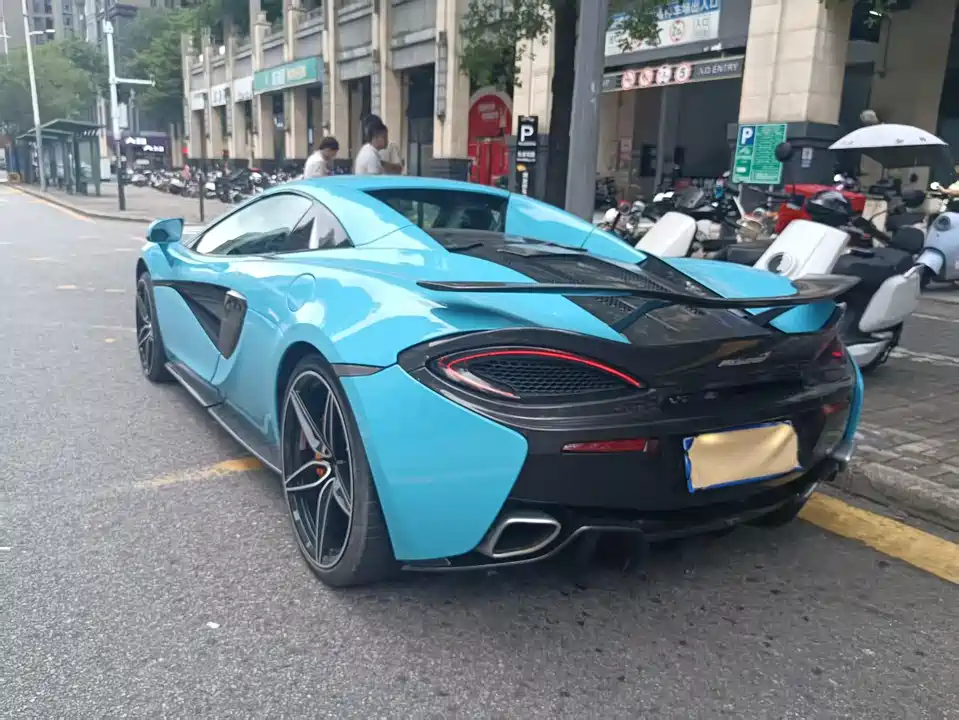 McLaren 570