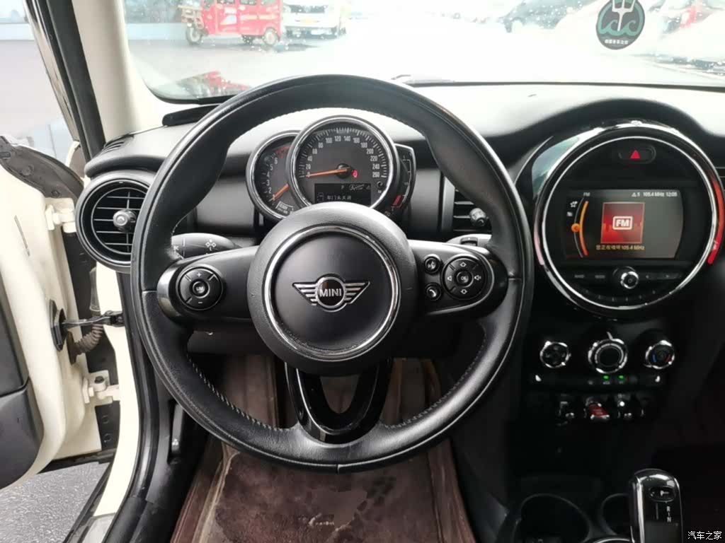 Mini ONE, 2019 11