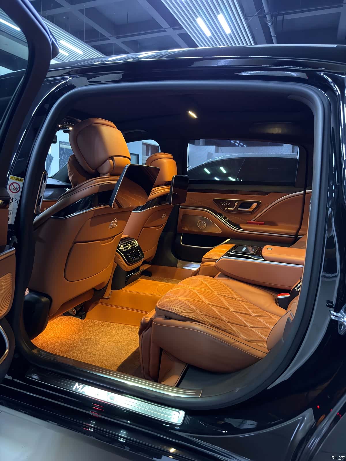 Maybach S-Class, 2021 все фото