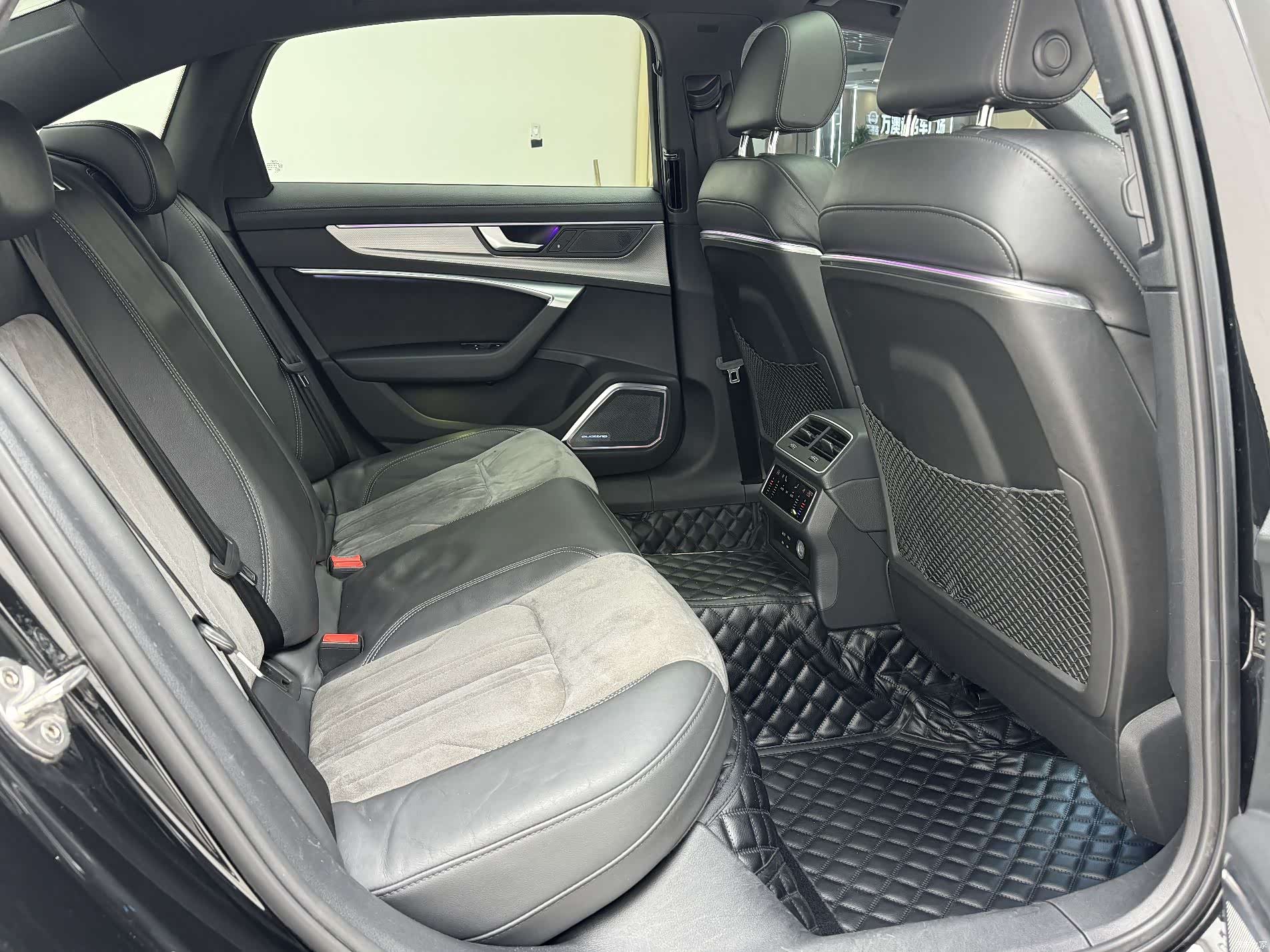 Audi A6L, 2019 15