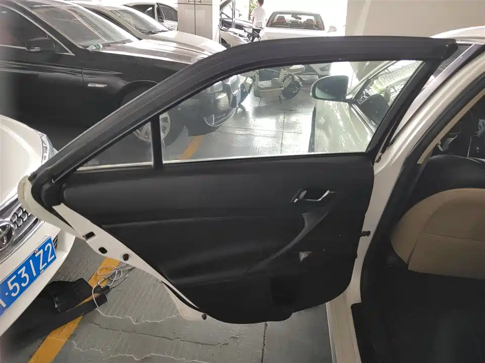 Toyota Reiz Toyota Reiz