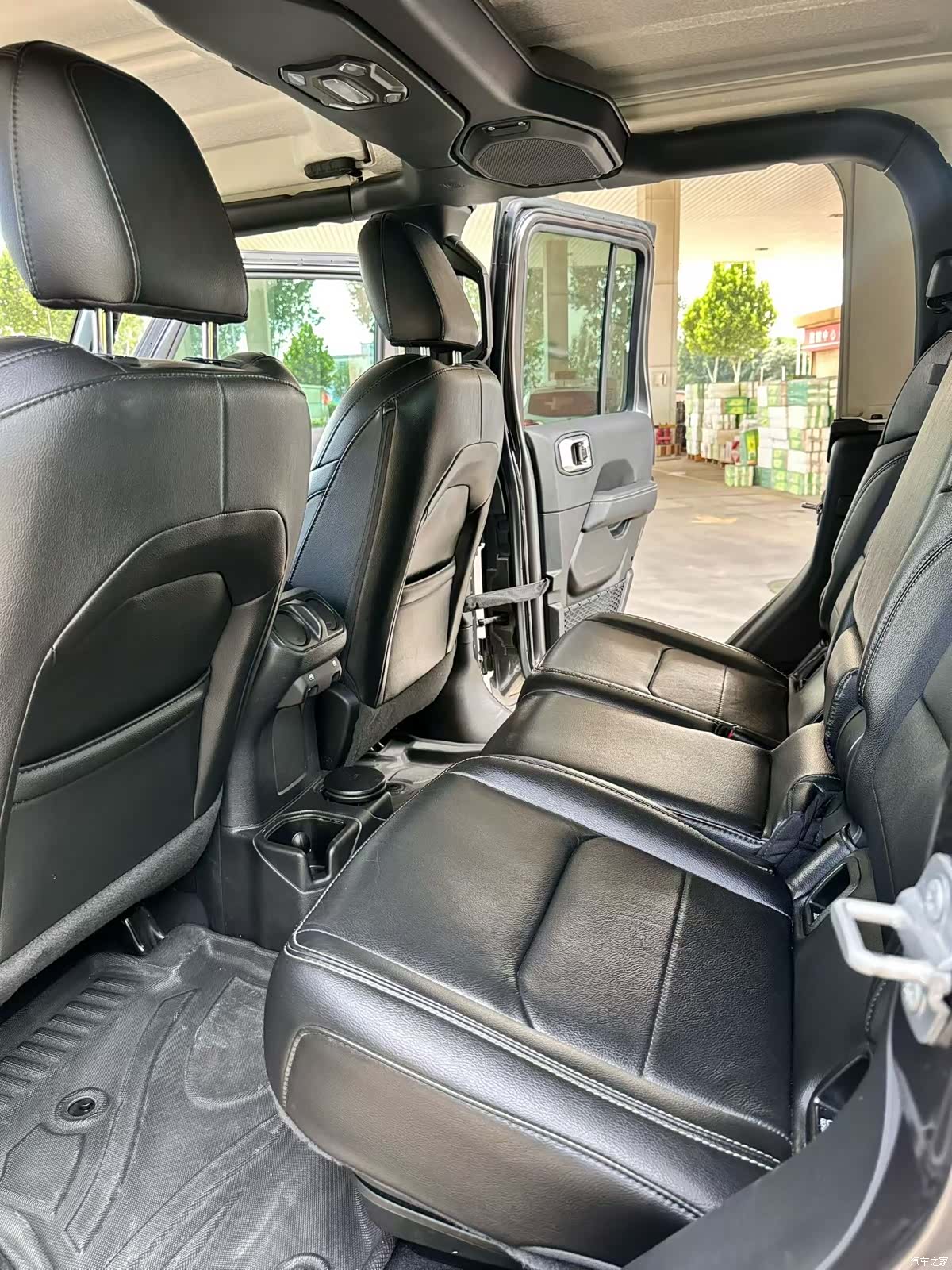 Jeep Gladiator, 2023 6
