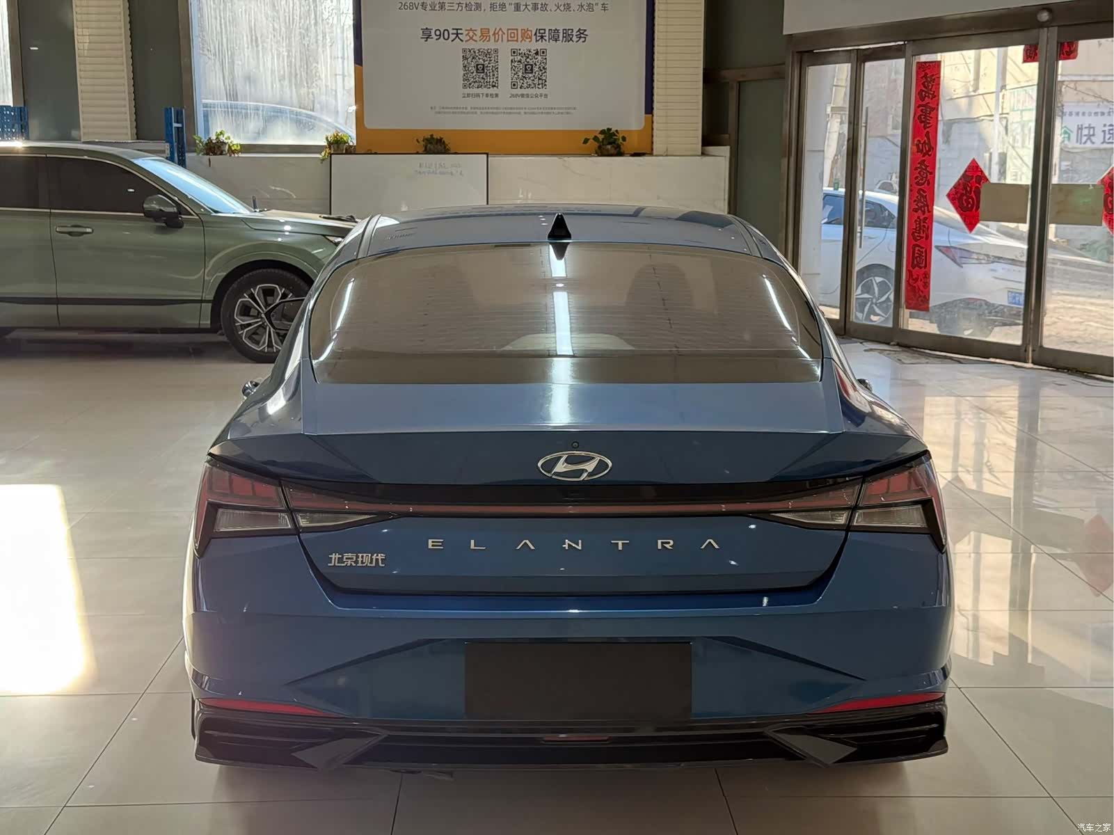 Hyundai Elantra, 2022 все фото