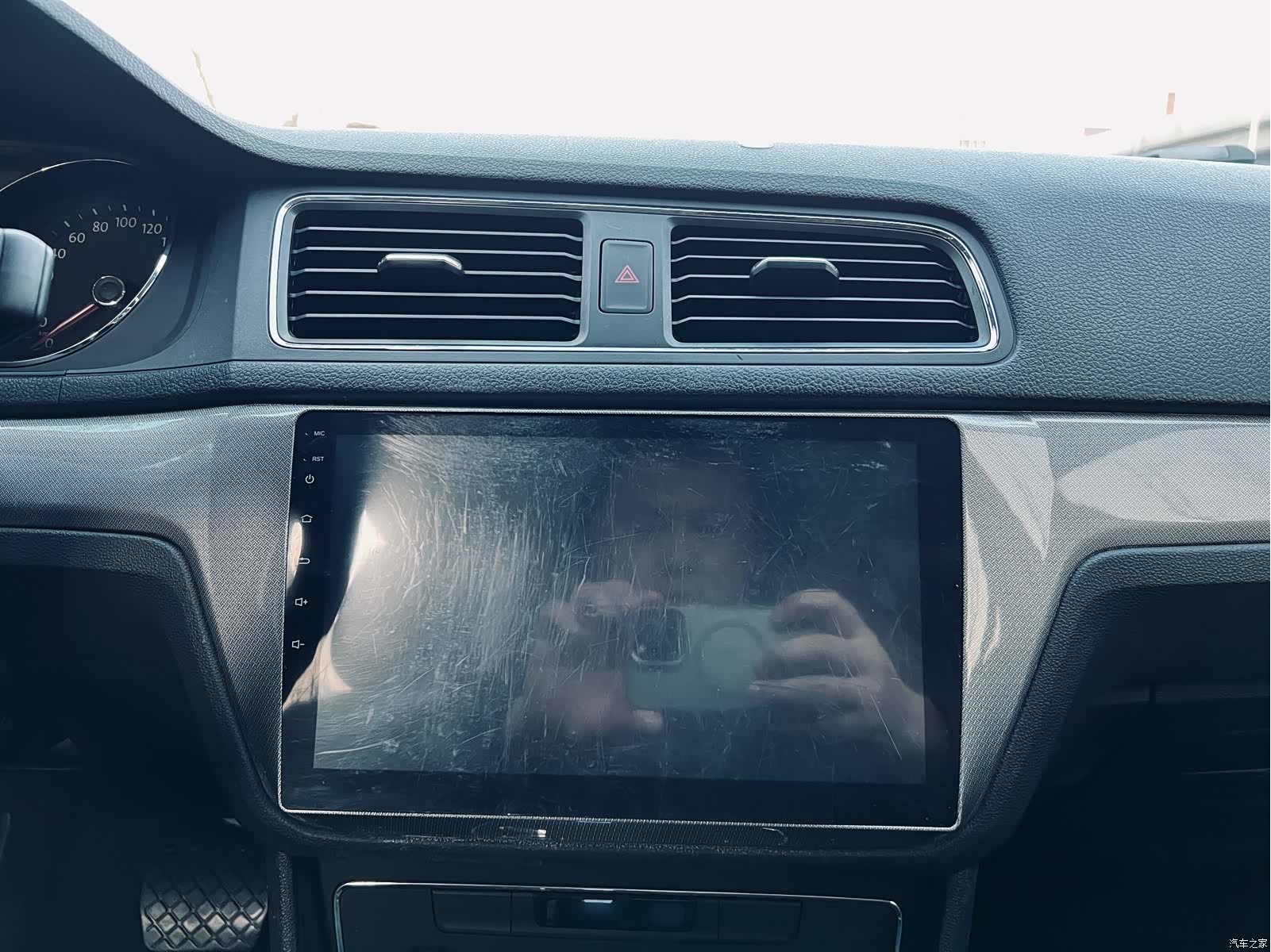 Volkswagen Lavida, 2017 15