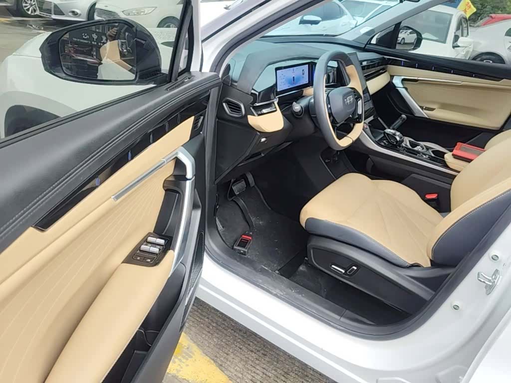 Geely Boyue, 2023 16