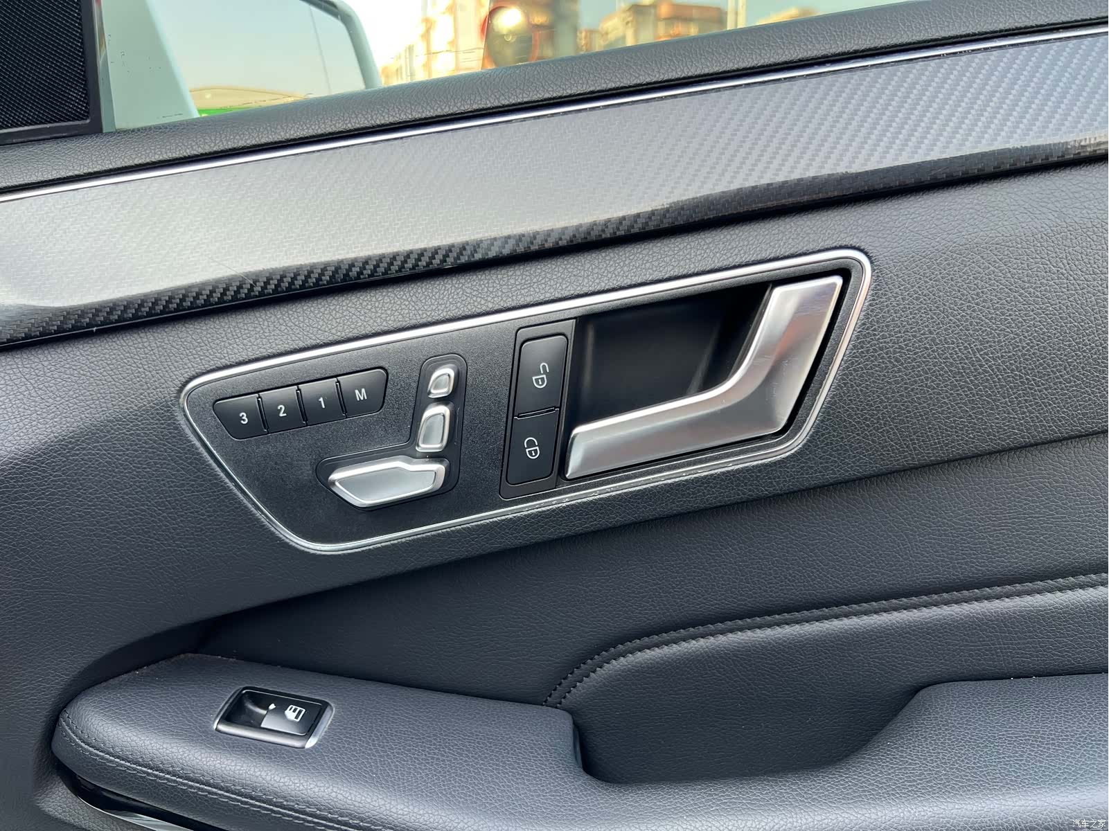 Mercedes-Benz E-Class, 2016 13