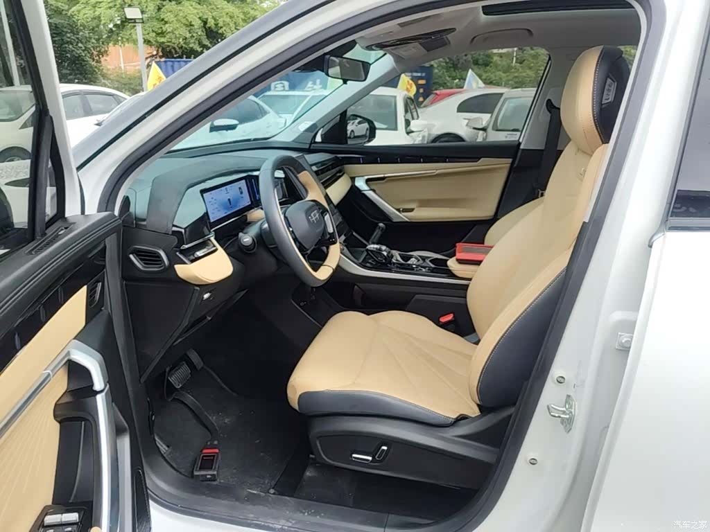 Geely Boyue, 2023 15