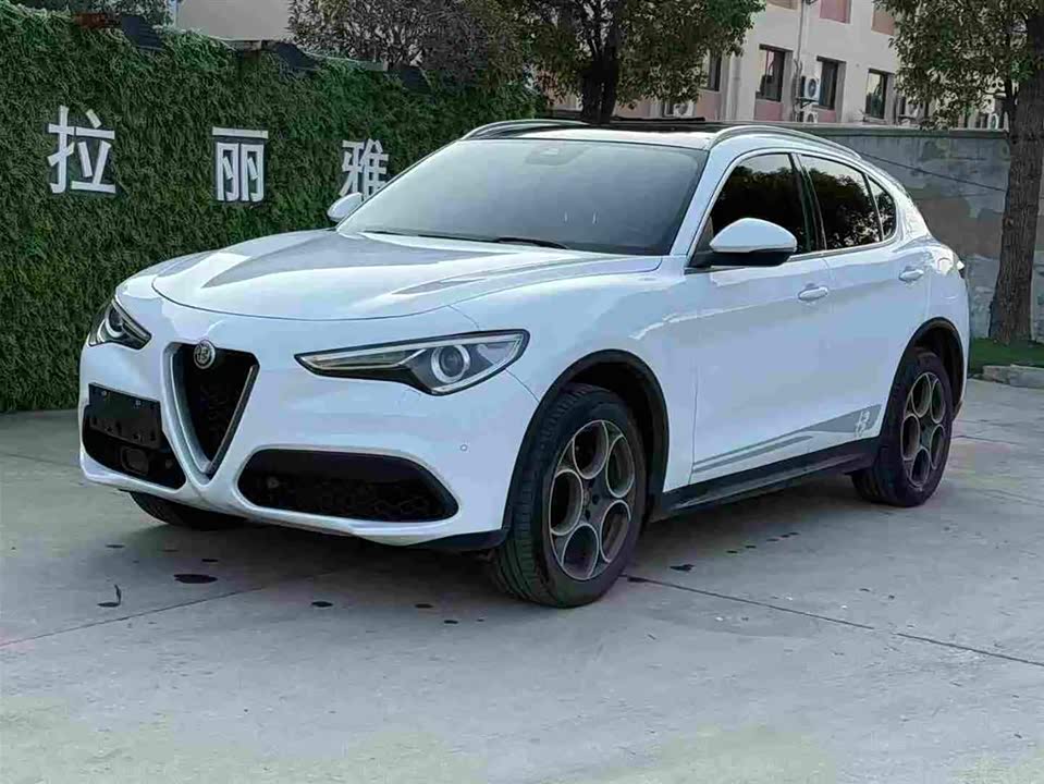 Alfa Romeo Stelvio