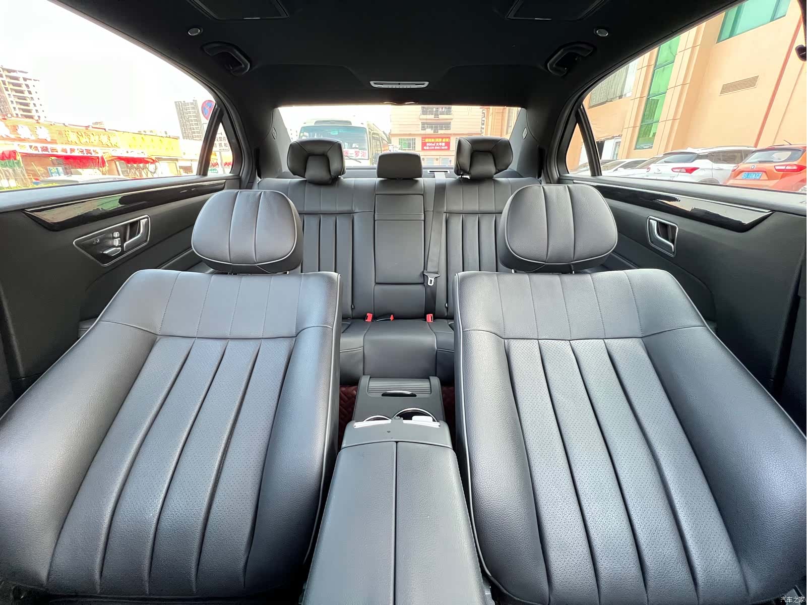 Mercedes-Benz E-Class, 2016 20