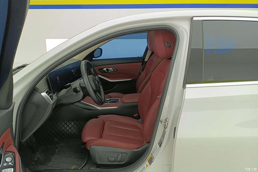 BMW i3, 2024 9