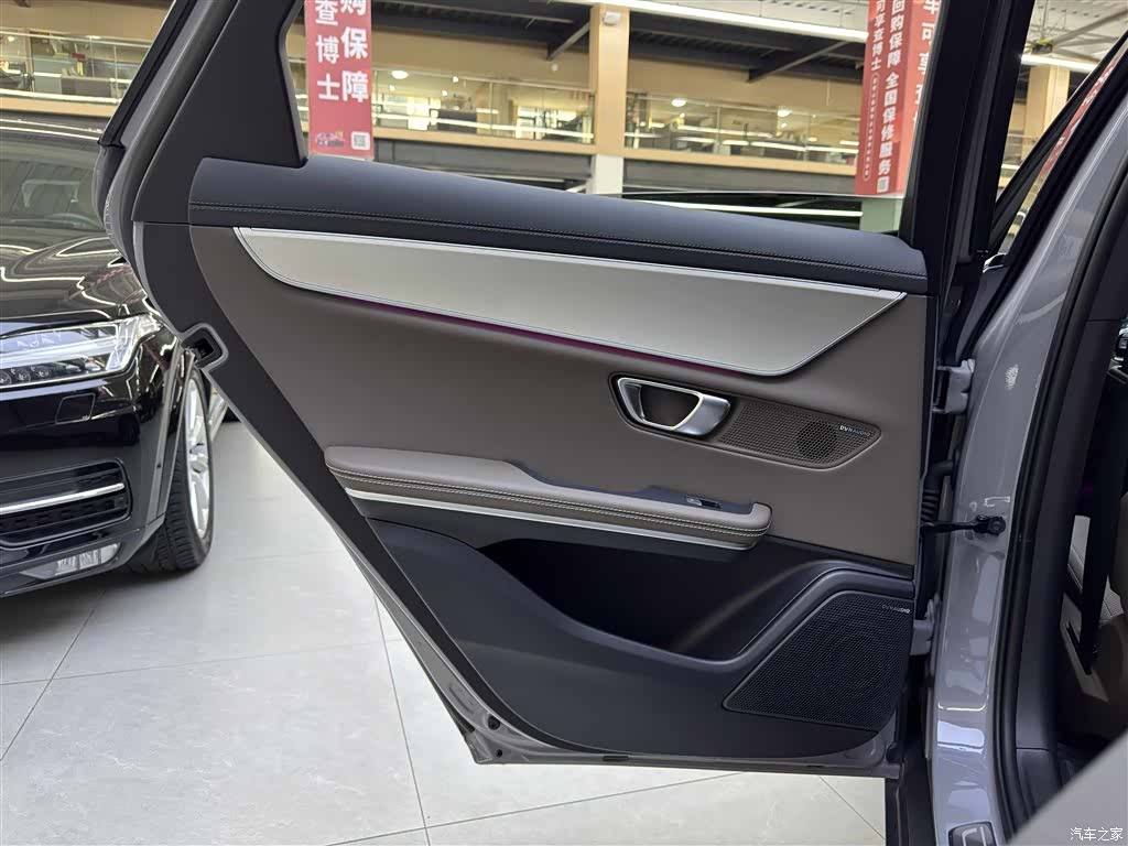 BYD Han, 2025 13