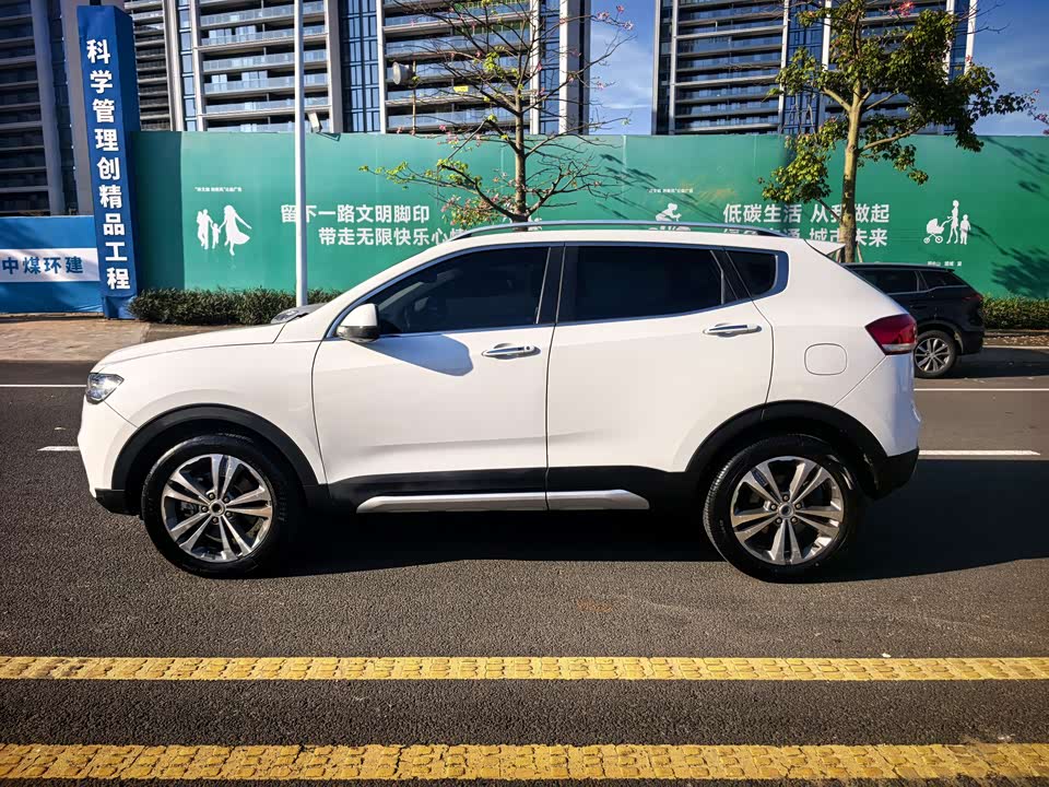 Haval H2s