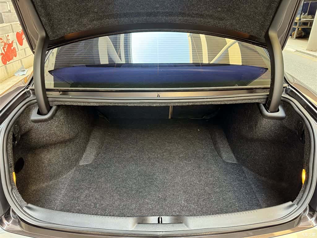KeLaiSiLei(JinKou) 300C, 2013 8