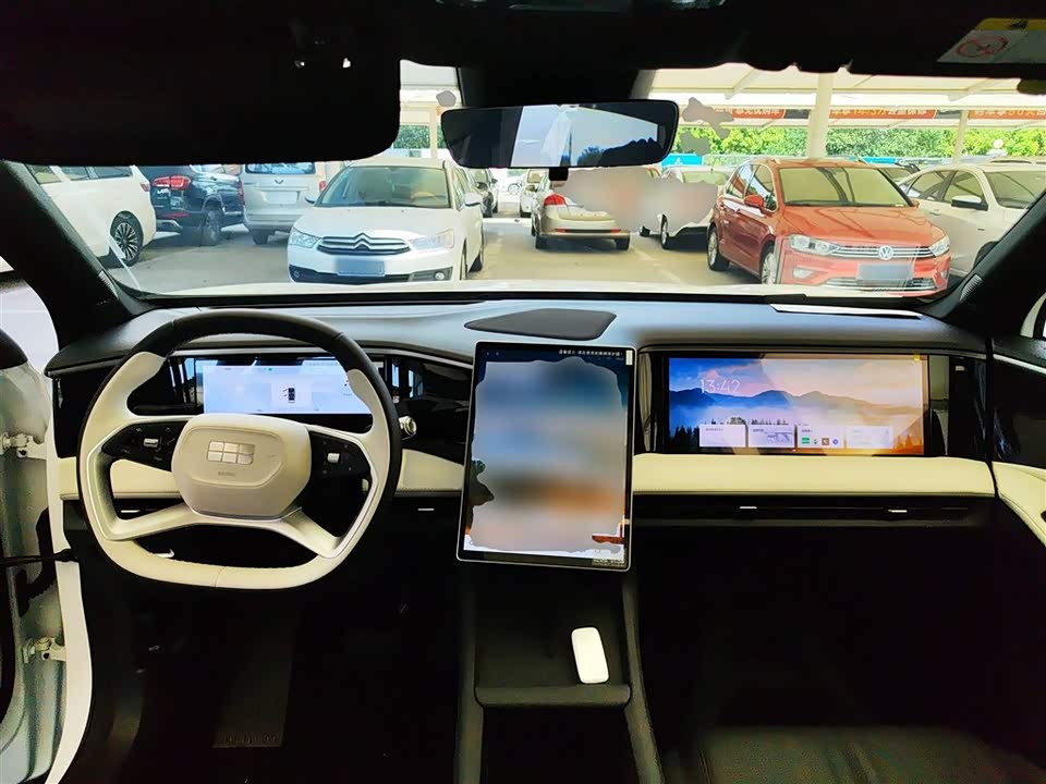 Geely Galaxy Galaxy L7