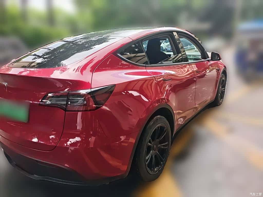 Tesla Model Y, 2023 все фото
