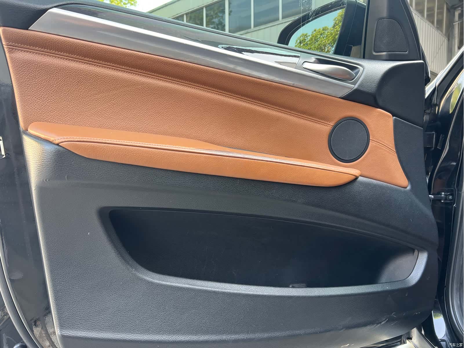 BMW X6, 2012 9