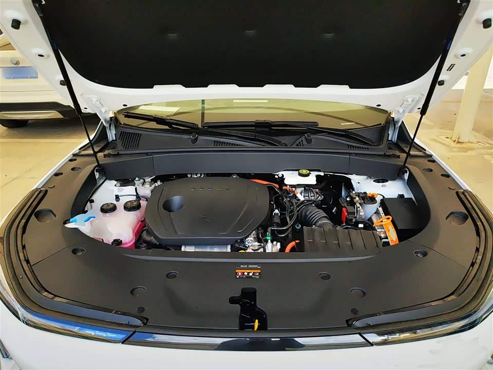 Geely Galaxy Galaxy L7