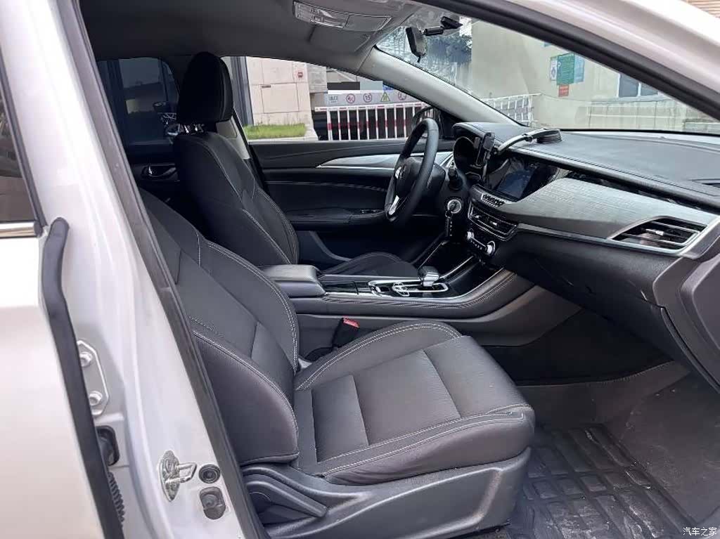 Changan Eado, 2019 13