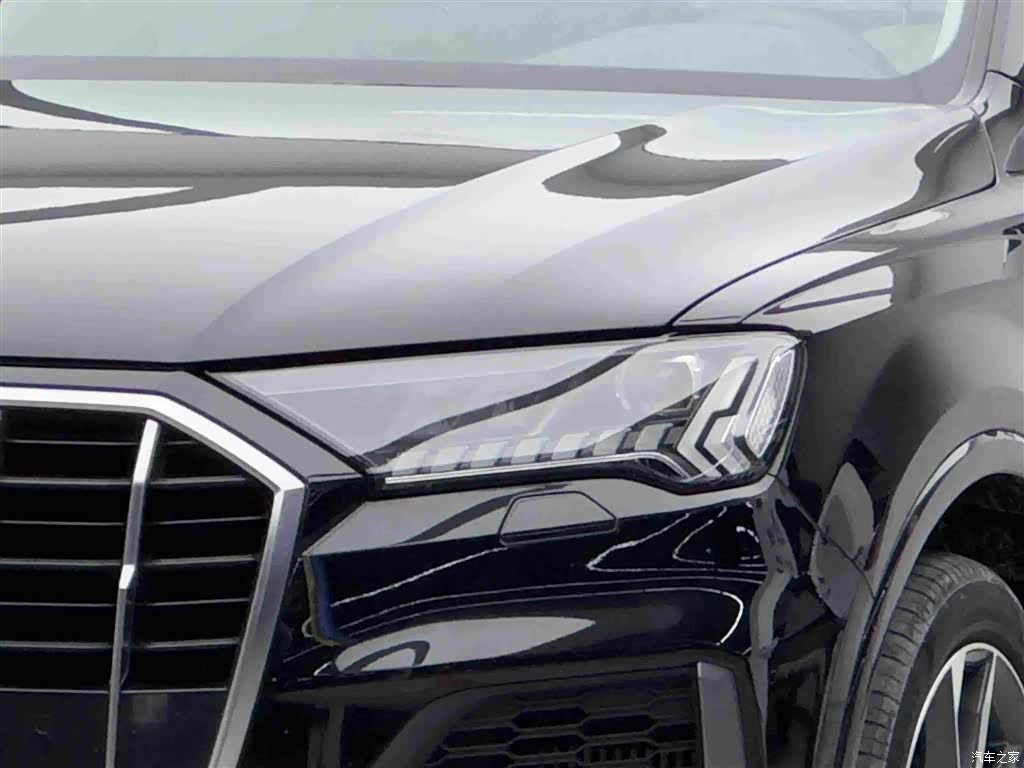 Audi Q7, 2023 3