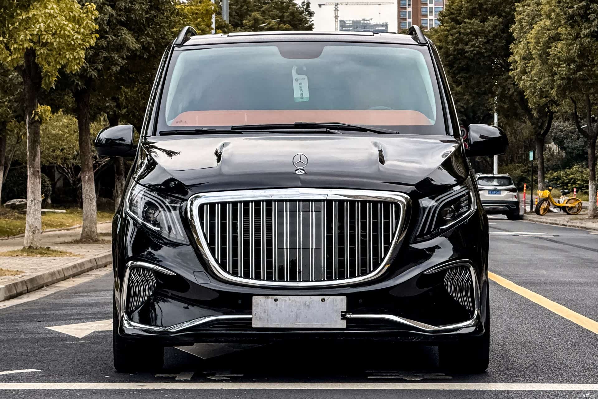 Mercedes-Benz 7, 2024 2