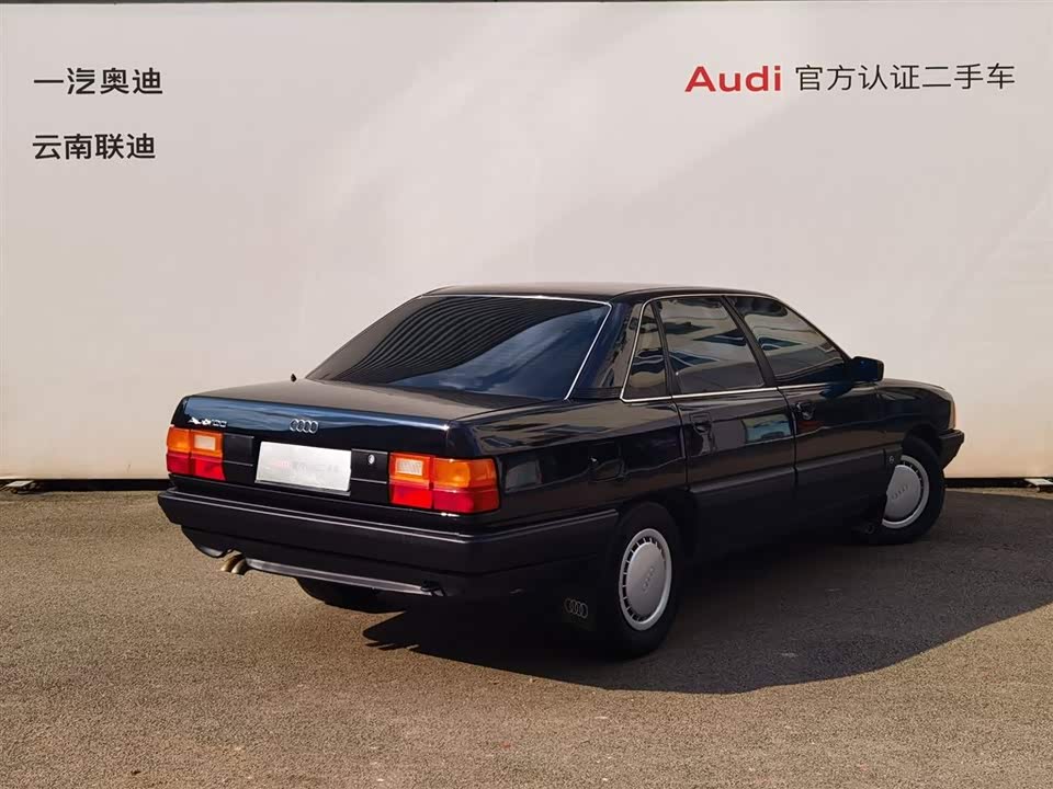 Audi 100 Audi 100