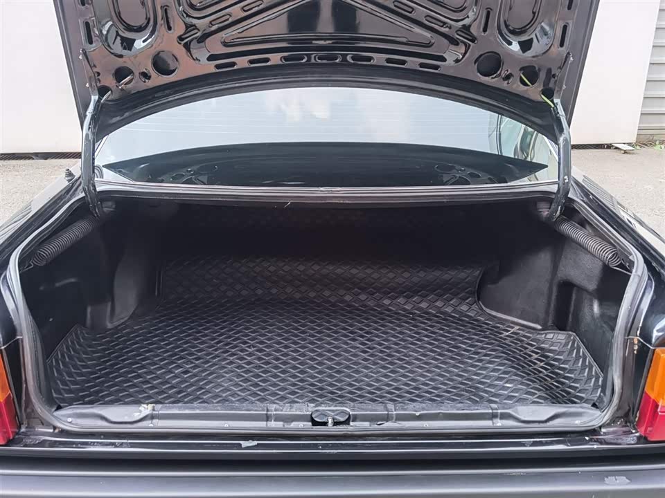 Audi 100 Audi 100