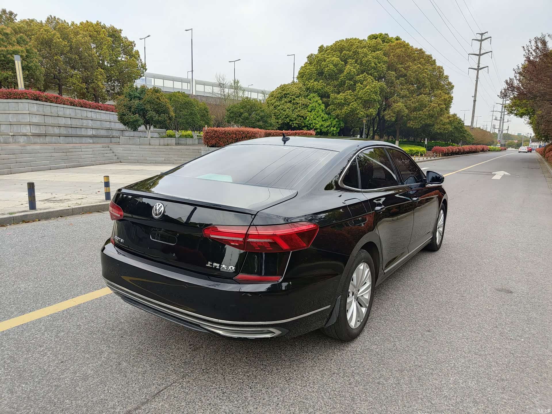 Volkswagen Passat, 2020 4