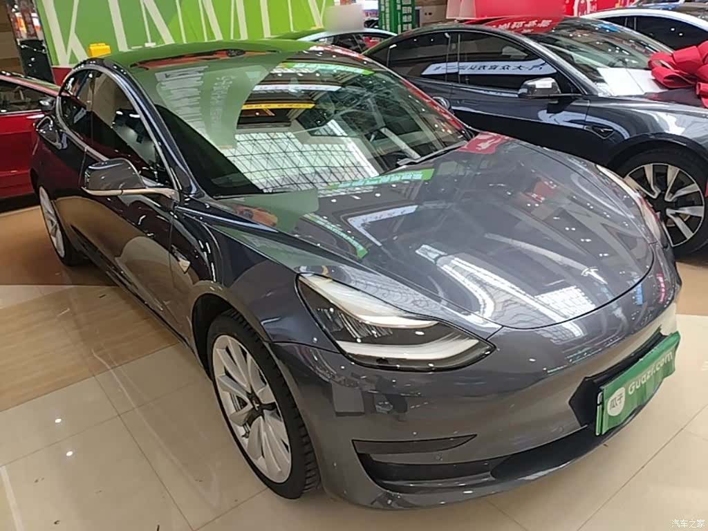 Tesla Model 3, 2020 4