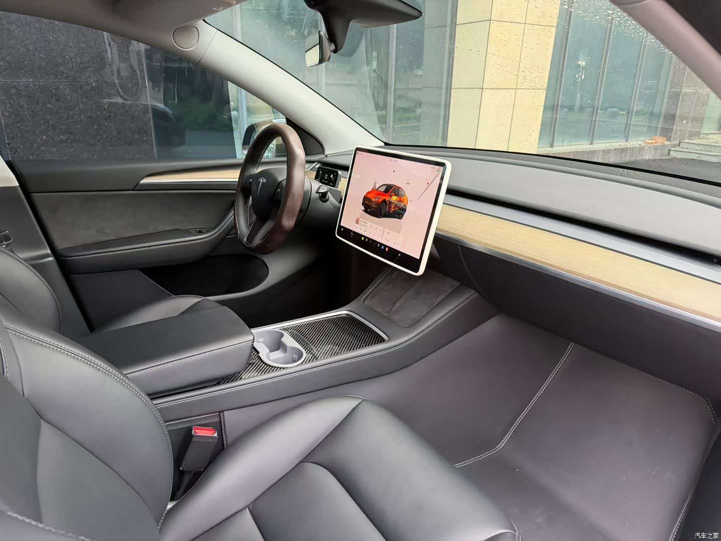 Tesla Model Y, 2023 8