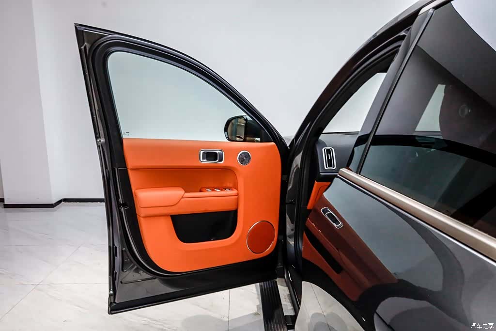 Li Auto L9, 2025 15