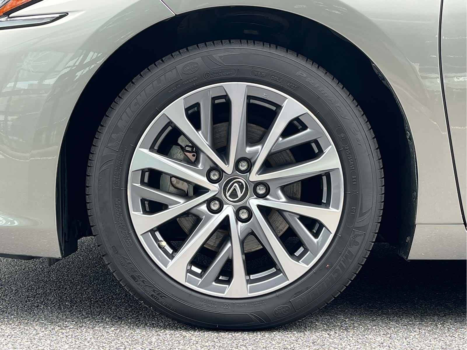 Lexus ES, 2024 16