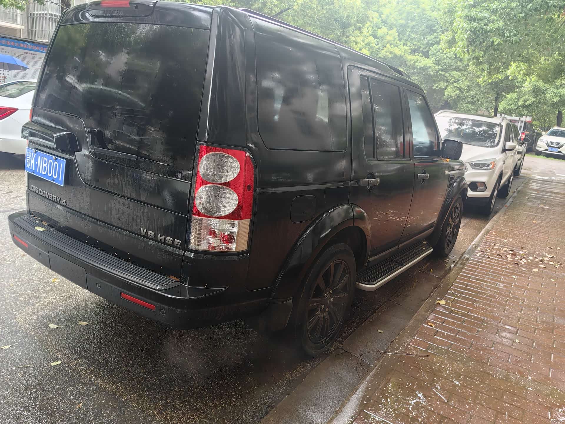 Land Rover Discovery, 2012 4