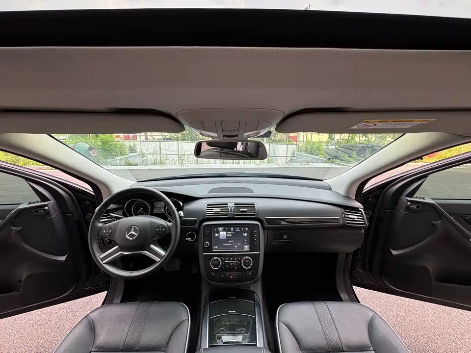 Mercedes-Benz R-class
