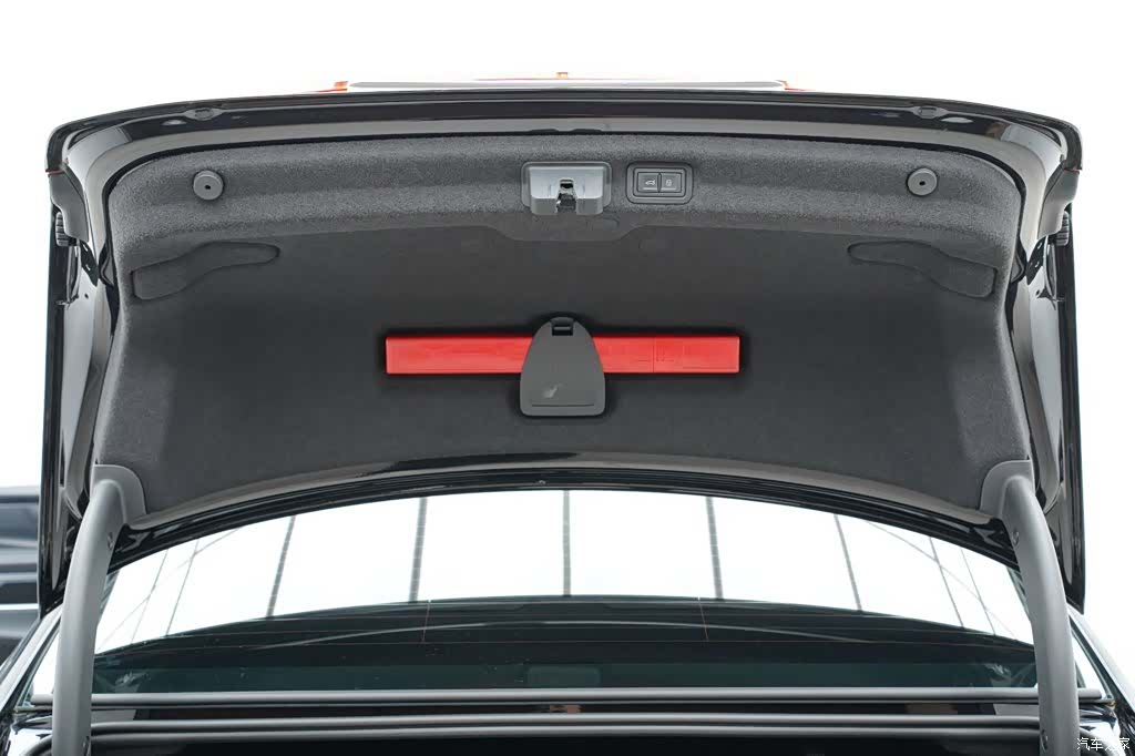 Audi A7L, 2024 31