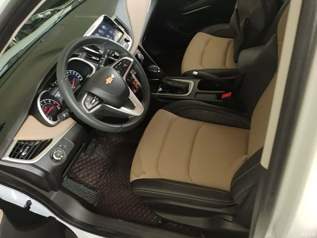 Chevrolet 320, 2022 15