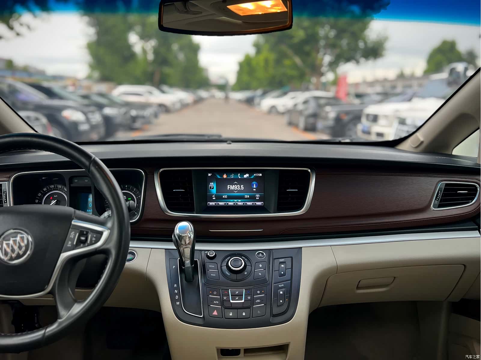Buick GL8, 2020 11