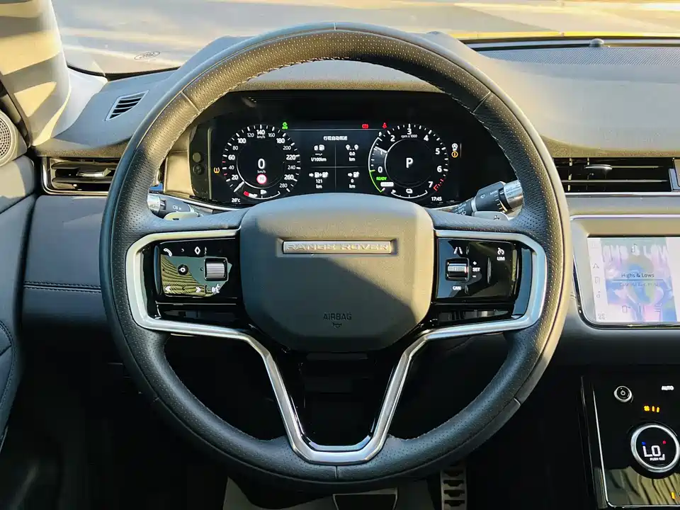 Land Rover Range Rover Aurora