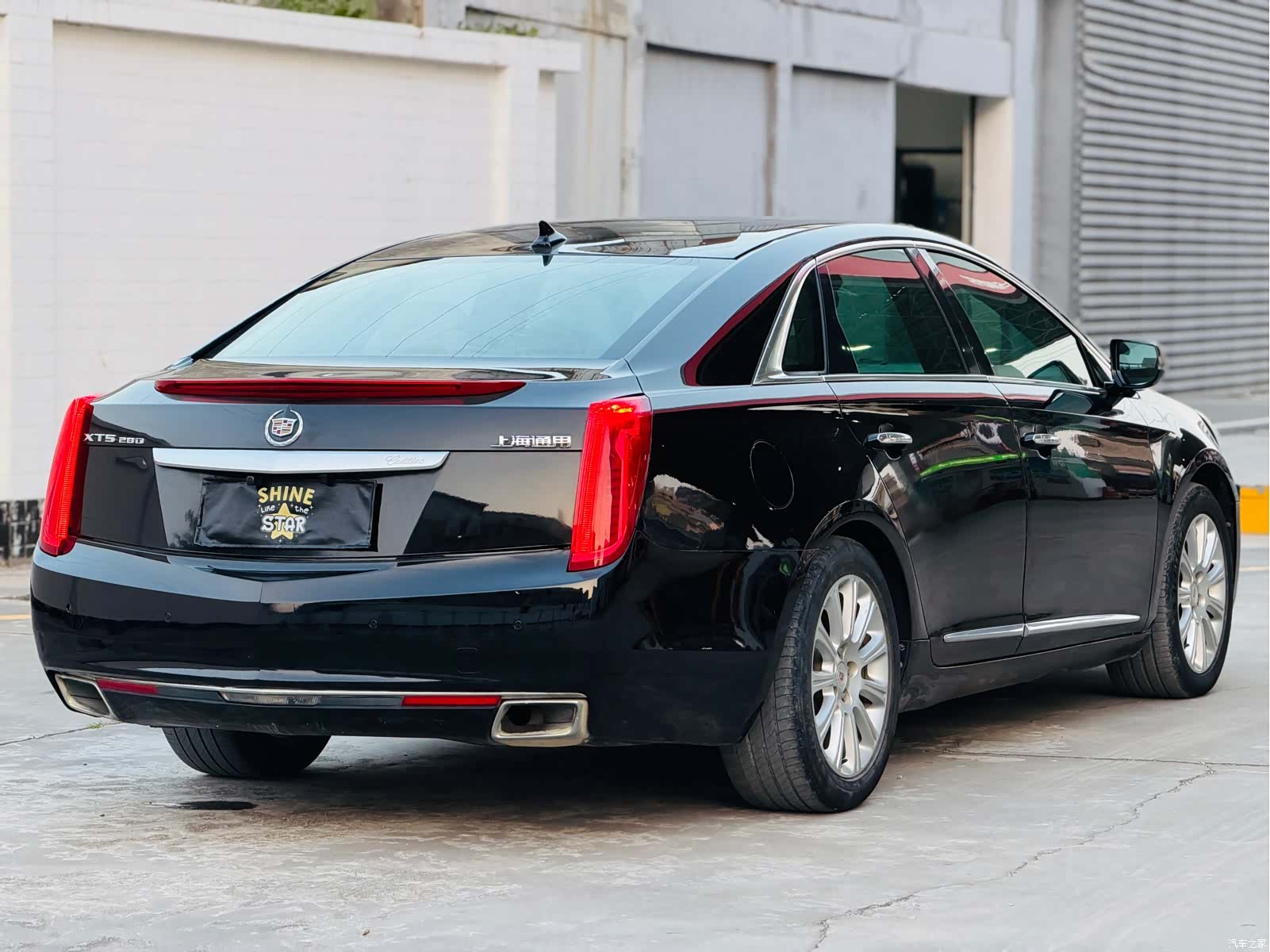 Cadillac XTS, 2014 13