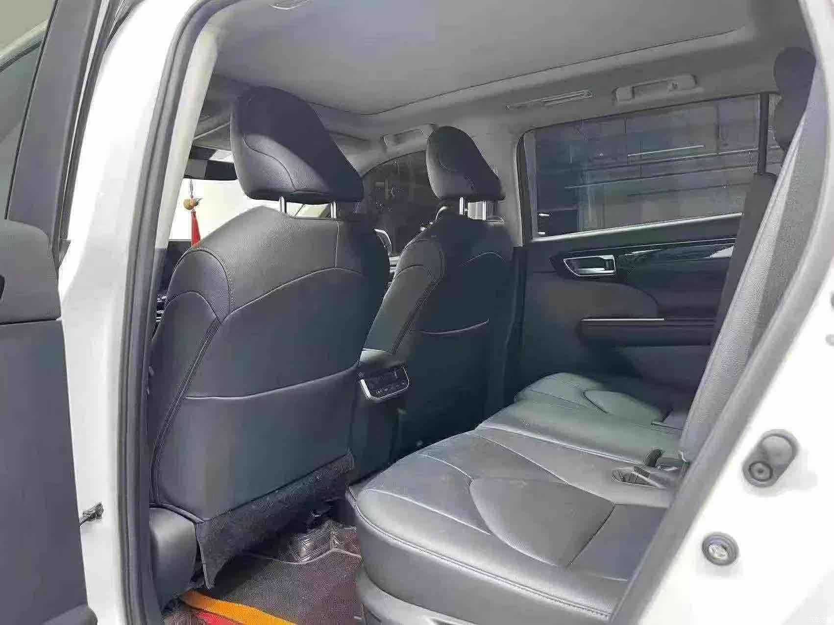 Toyota Highlander, 2023 14