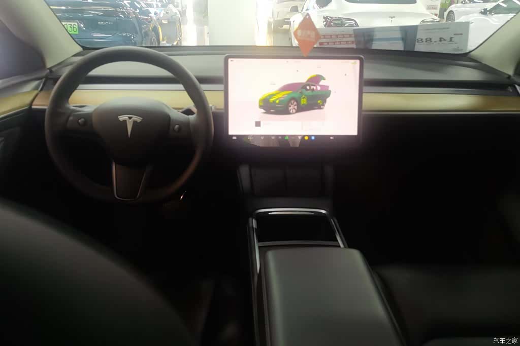 Tesla Model Y, 2022 12