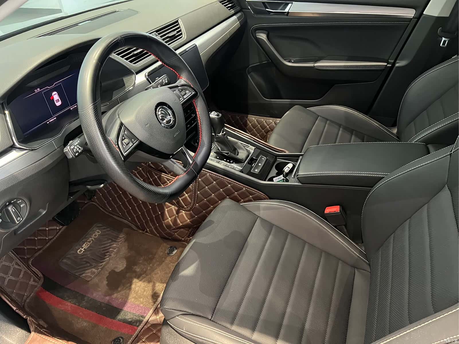 Skoda Superb, 2023 7