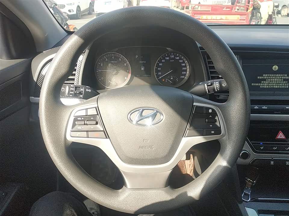 Hyundai Lead
