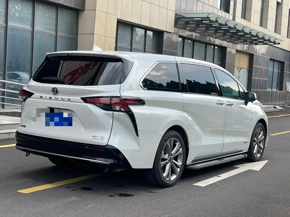 Toyota SIENNA