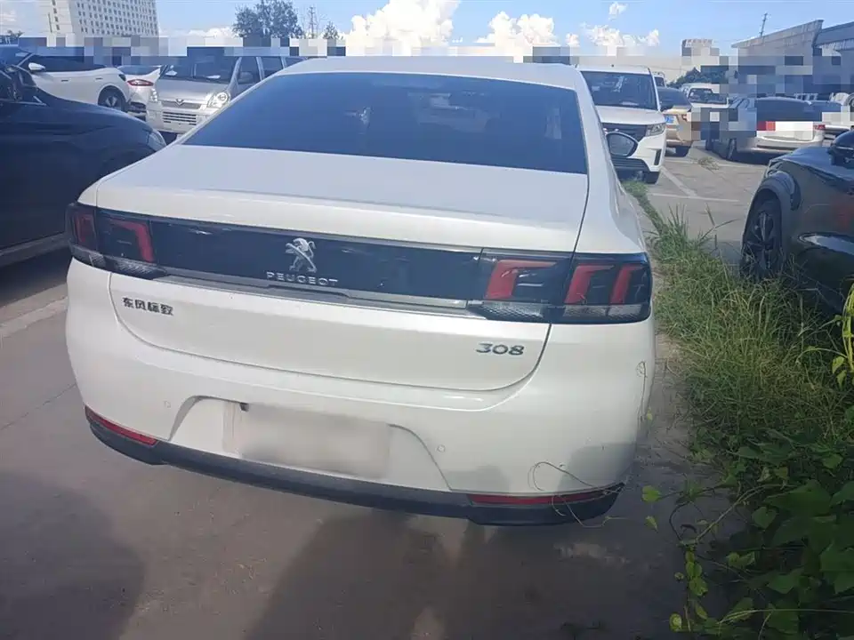 Peugeot 308