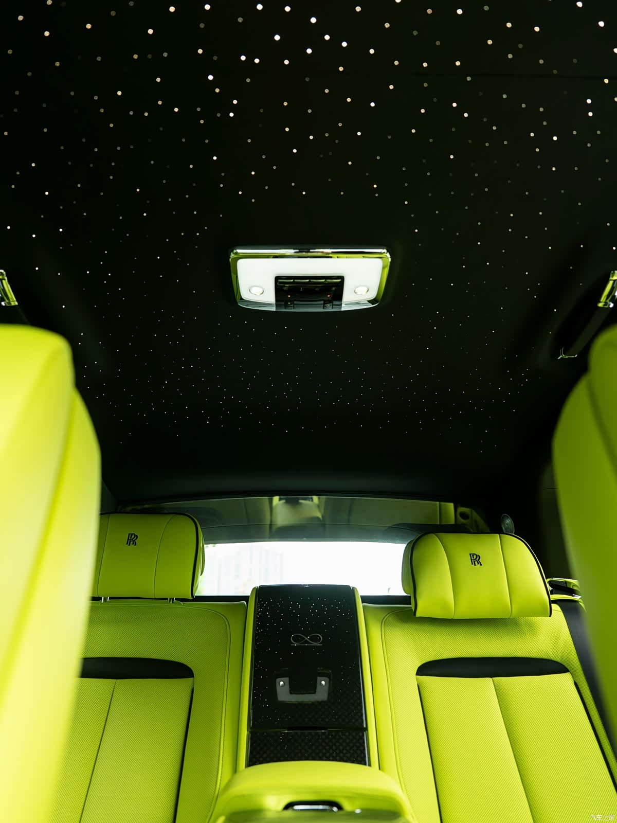 Rolls-Royce Cullinan, 2025 8